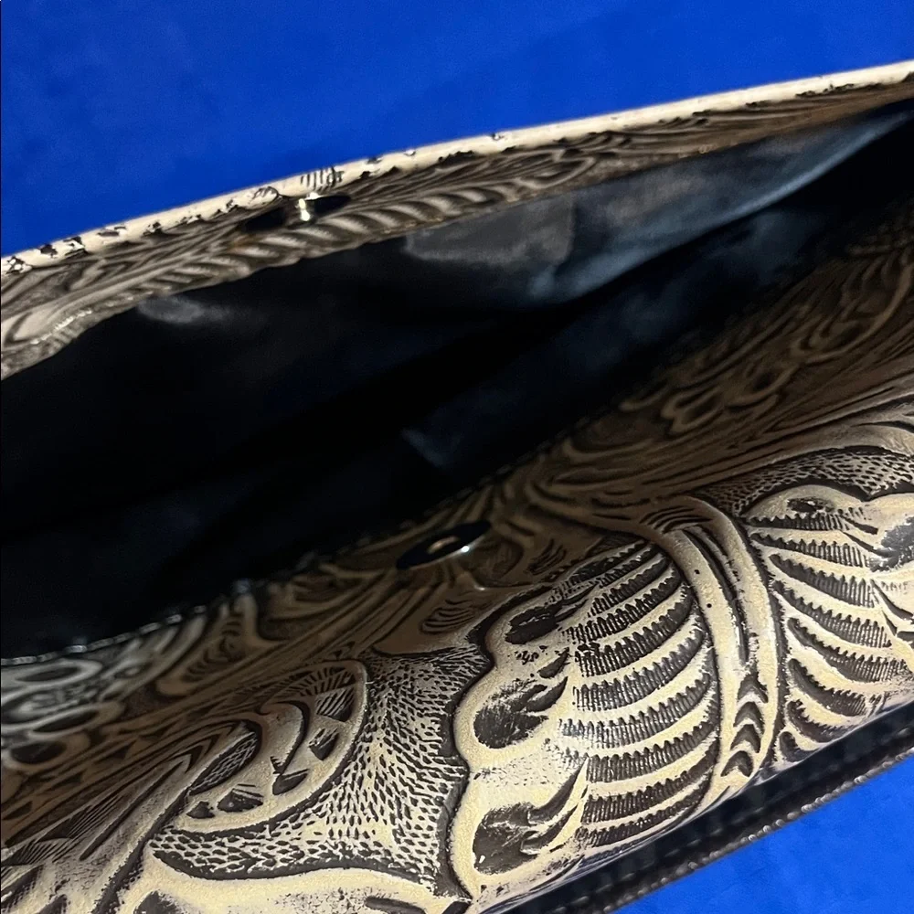 Mexican Floral Embossed Leather Messenger Bag – Artisan Handmade Crossbody